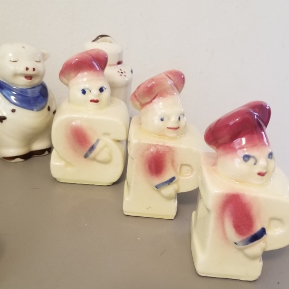 Vintage Shawnee Salt & Pepper Shakers Bundle - Picture 5 of 10